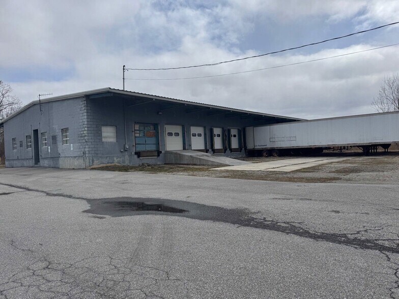 More Photos Of 21982 Rt-22, Hoosick Falls Truck Terminal For Lease