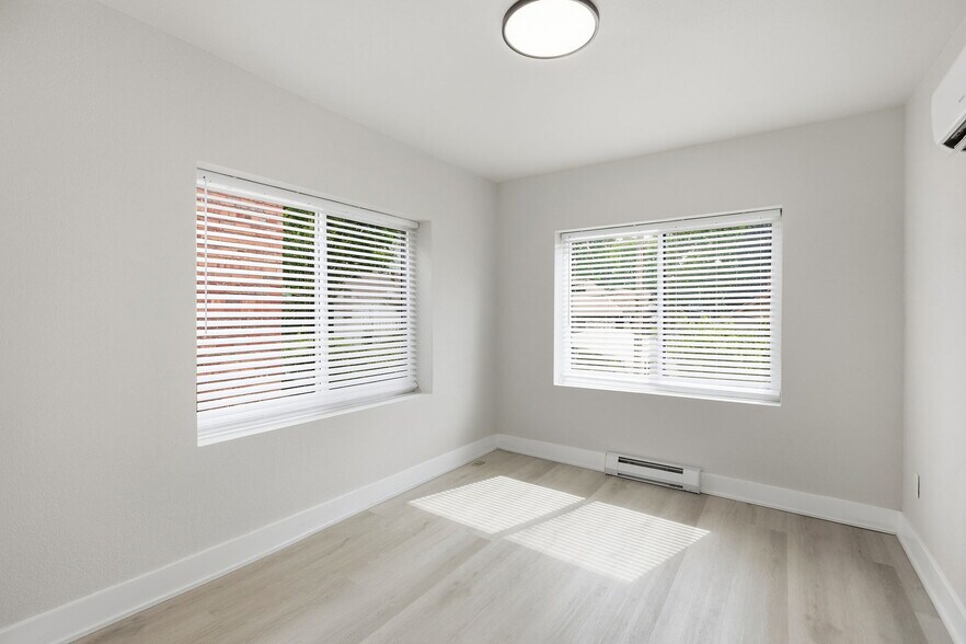 More Photos Of 4335 Mercier St, Kansas City Multifamily For Sale