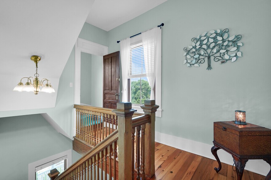 More Photos Of 21 Officers Row, Tybee Island Hospitality For Sale