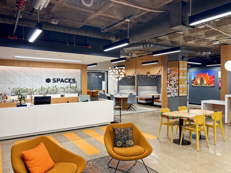 More Photos Of 4625 Lindell Blvd, Saint Louis Coworking Space