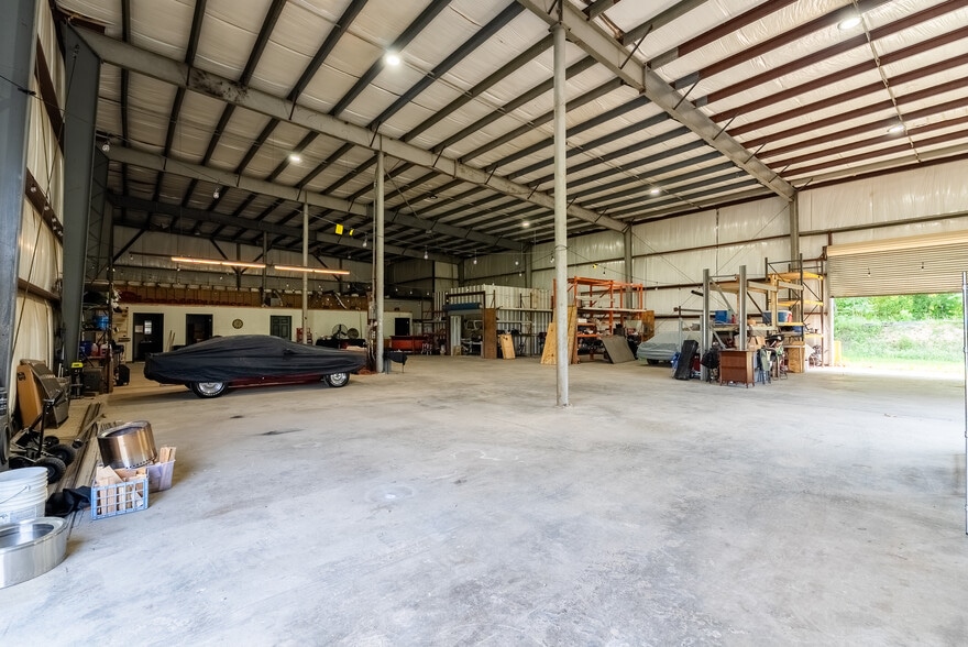 More Photos Of 5141 Roane State Hwy, Rockwood Warehouse For Sale