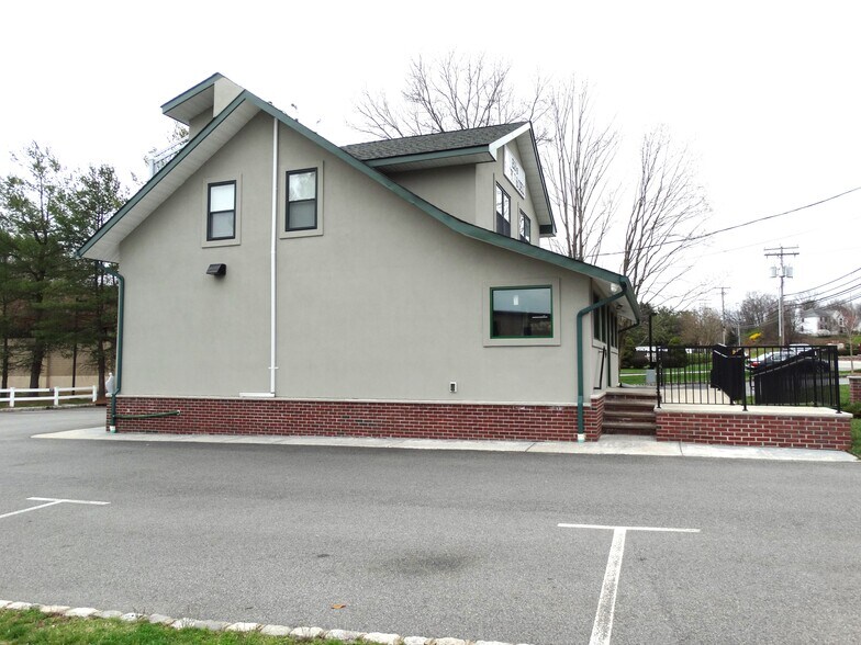 More Photos Of 437 Main Rd, Towaco Restaurant For Sale