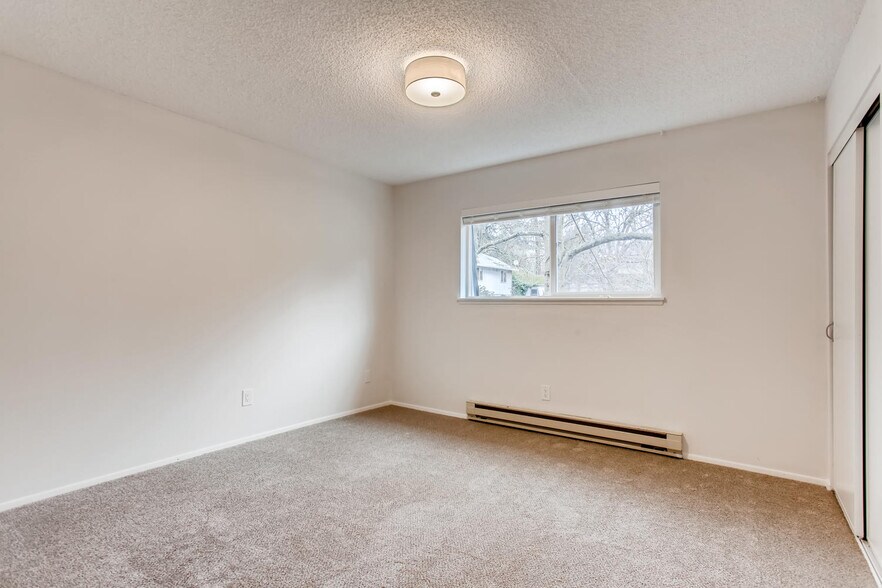 More Photos Of 8102-8122 SW 31st Ave, Portland Multifamily For Sale