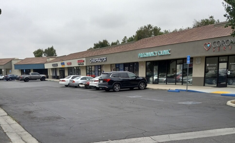 More Photos Of 623 N Main St, Corona Storefront For Lease