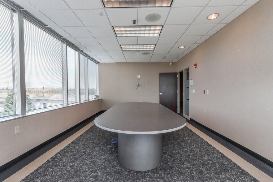 More Photos Of 11 Scott St, Wausau Office For Lease