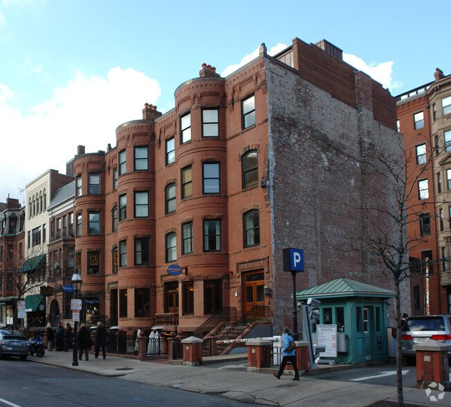 More Photos Of 157-159 Newbury St, Boston Apartments For Sale