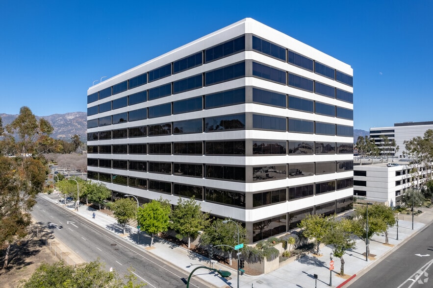 Primary Photo Of 74 N Pasadena Ave, Pasadena Office For Lease