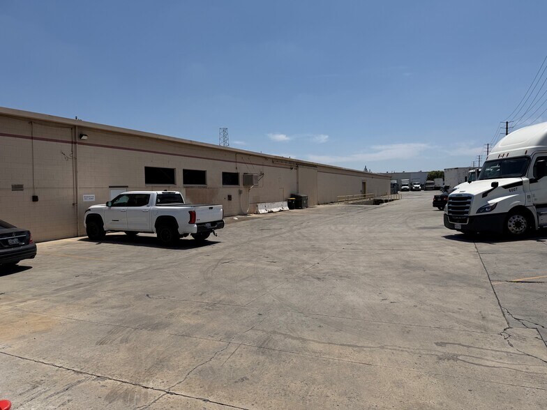 More Photos Of 636 S Turnbull Canyon Rd, City of Industry Manufacturing For Lease