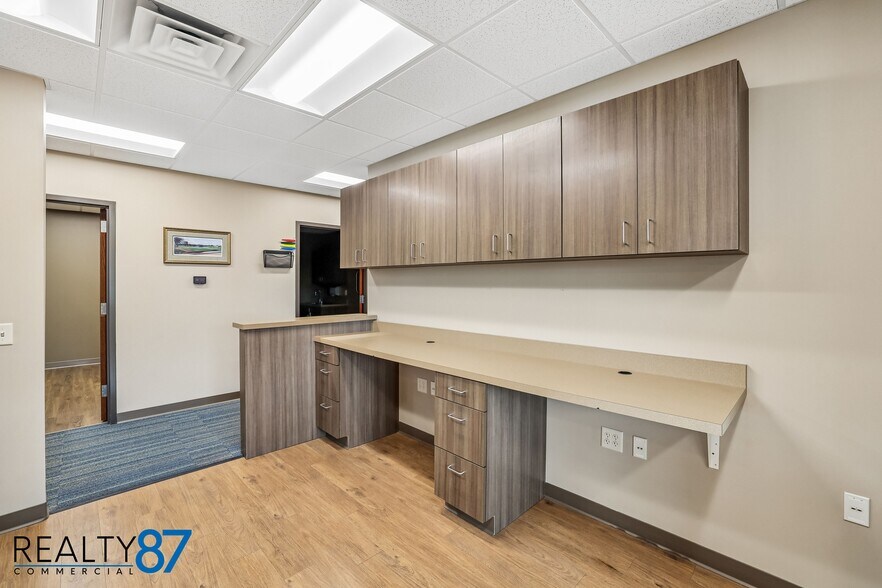 More Photos Of 131 Main St, Shellsburg Office For Sale