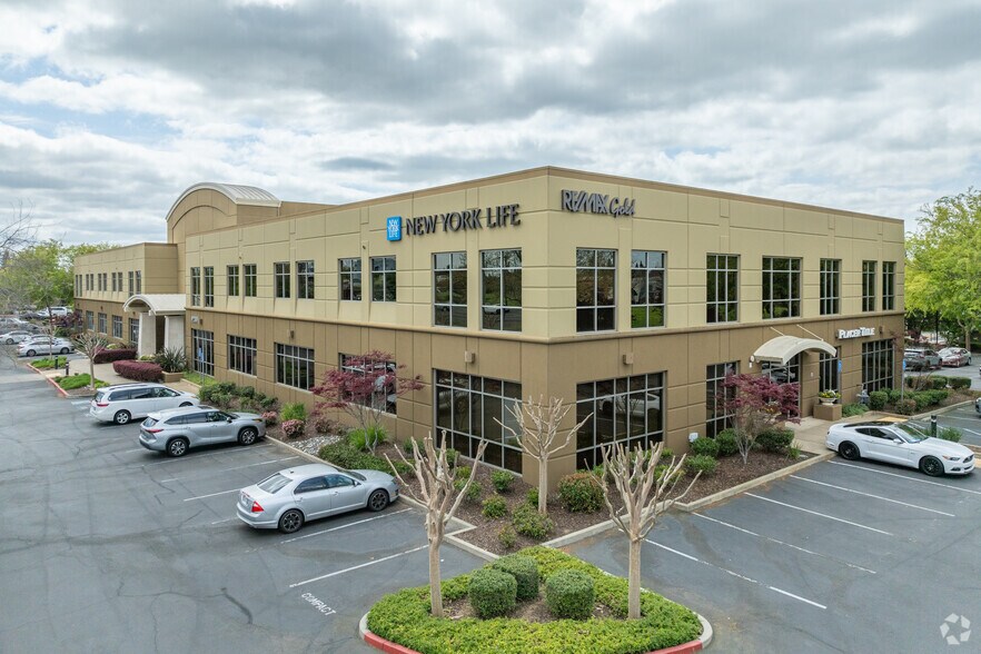 More Photos Of 9280 W Stockton Blvd, Elk Grove Office For Lease