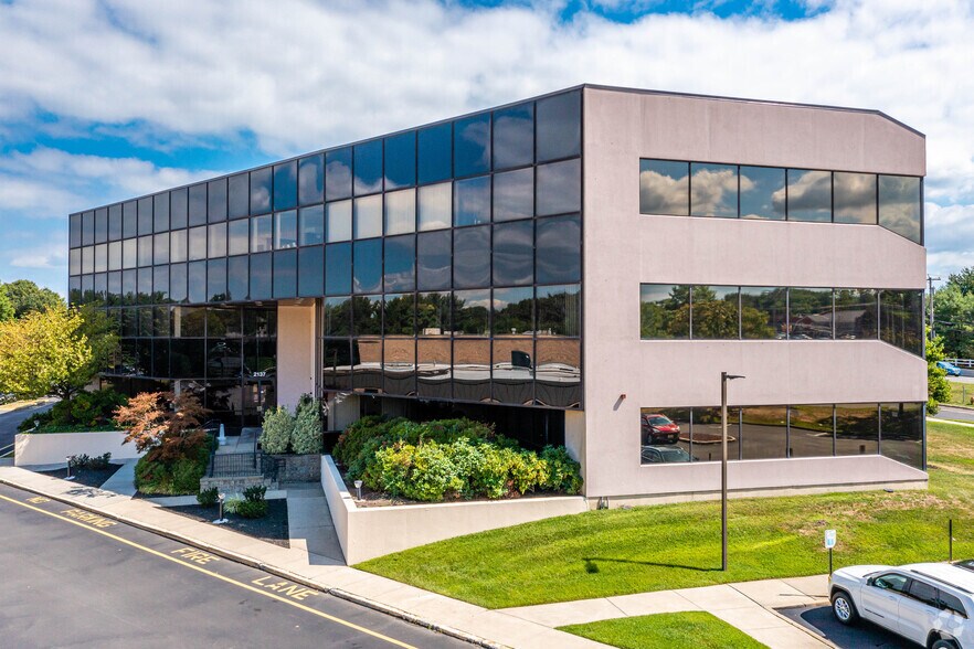 More Photos Of 2137 State Route 35, Holmdel Unknown For Lease