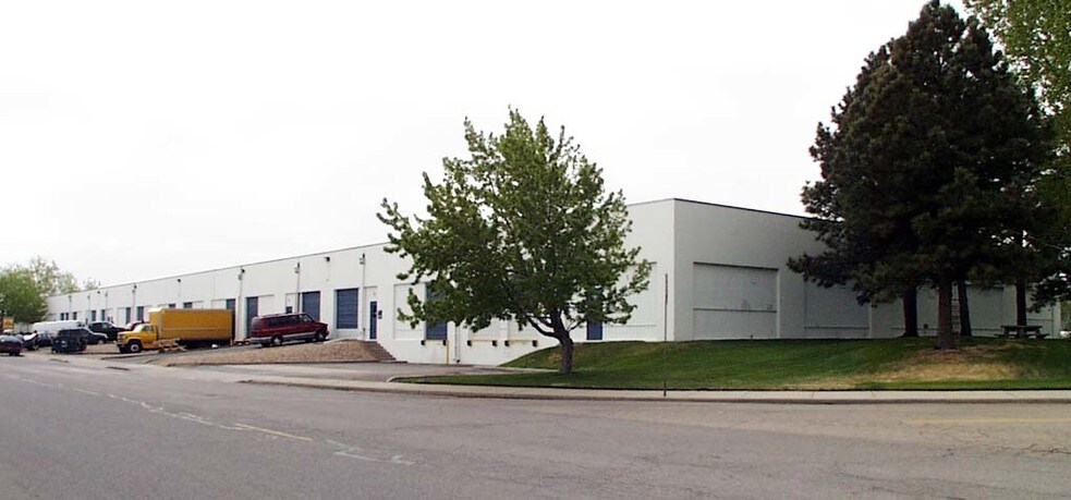 More Photos Of 6804 E 48th Ave, Denver Warehouse For Lease