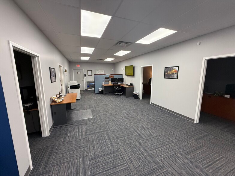 More Photos Of 72 Cedar Hill St, Marlborough Manufacturing For Lease