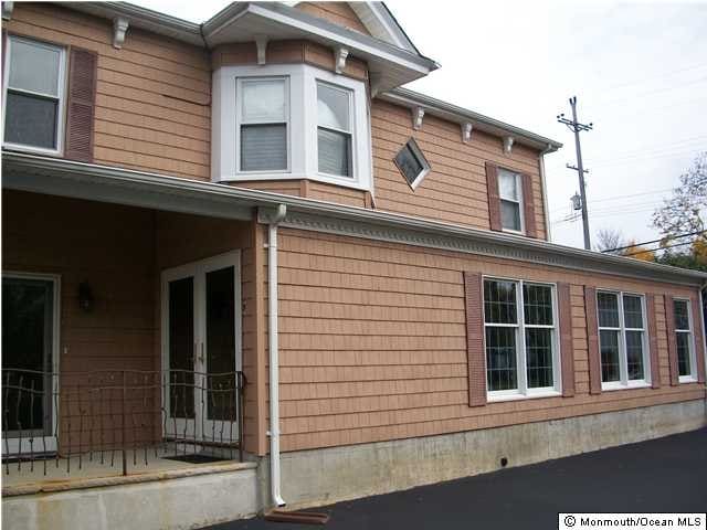 More Photos Of 19 N Main St, Marlboro Office Residential For Sale