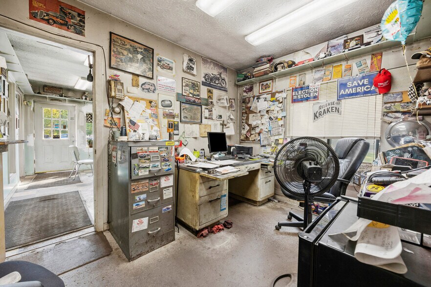 More Photos Of 688 Frey Rd, Macedon General Retail For Sale