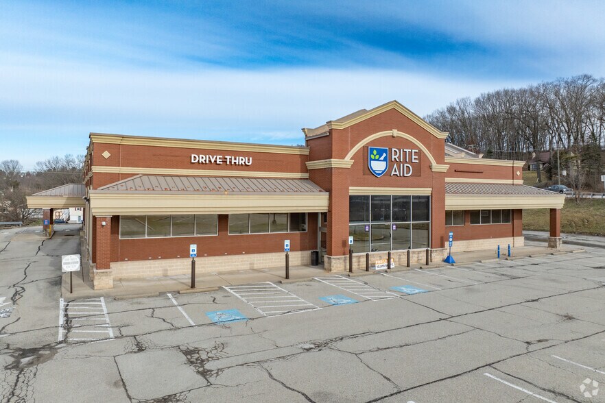 Primary Photo Of 3200 Oregon Dr, Lower Burrell Drugstore For Lease
