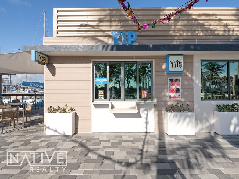 More Photos Of 849 Seabreeze Blvd, Fort Lauderdale Restaurant For Lease