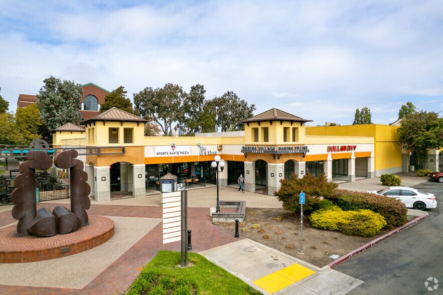 More Photos Of 801-947 Marina Village Pky, Alameda Unknown For Lease
