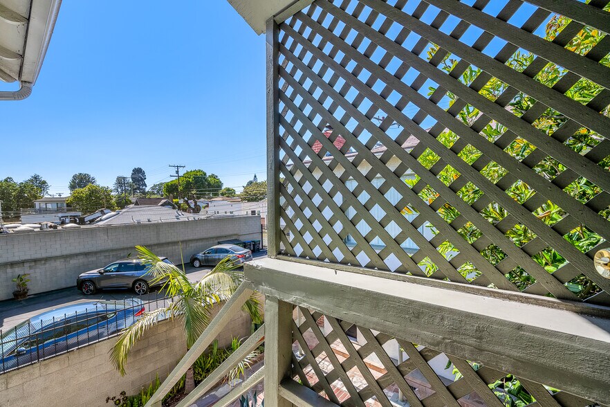 More Photos Of 2363 Torrance Blvd, Torrance Apartments For Sale