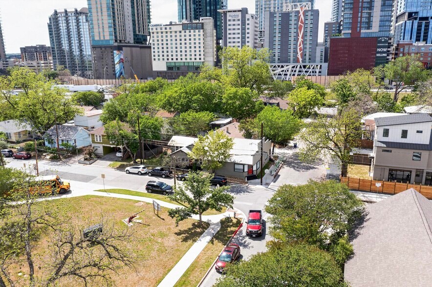 More Photos Of 78 San Marcos St, Austin Office Residential For Lease