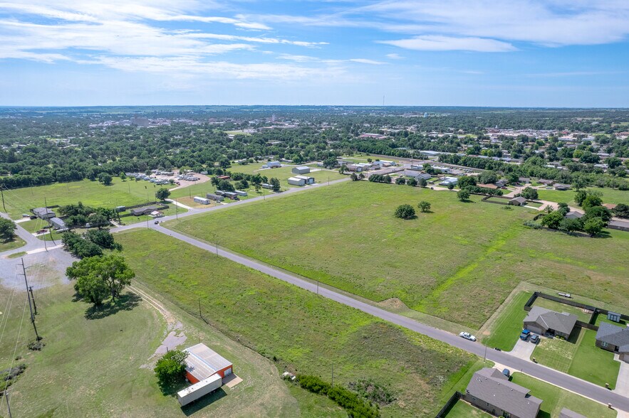 More Photos Of Jackson Ave and 22nd St, Woodward Land For Sale