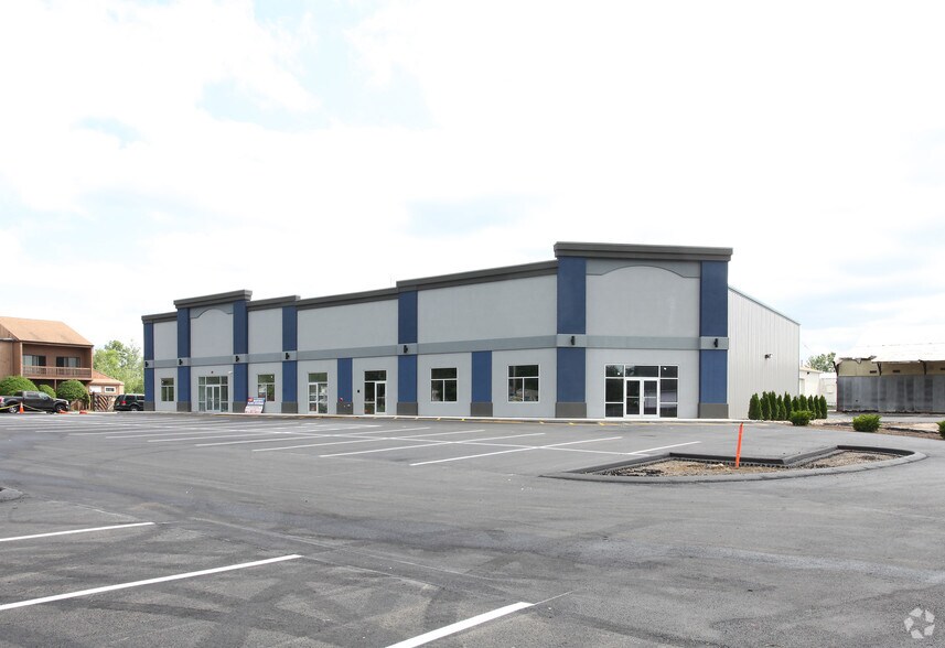 Primary Photo Of 501 Southampton Rd, Westfield General Retail For Sale