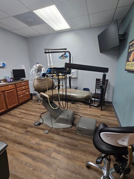 More Photos Of 307 N Green St, Wadesboro Office For Sale