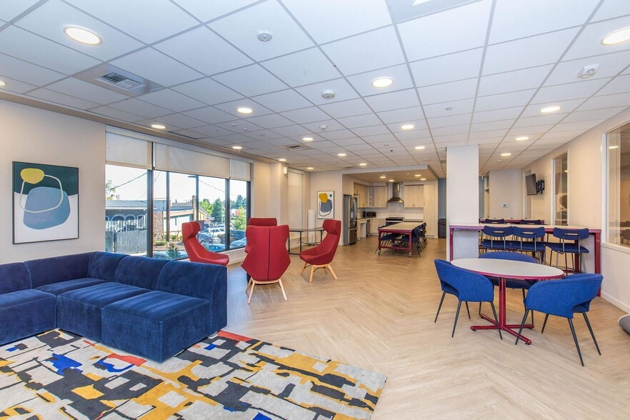 More Photos Of 15300 33rd Ave S, Seatac Apartments For Lease