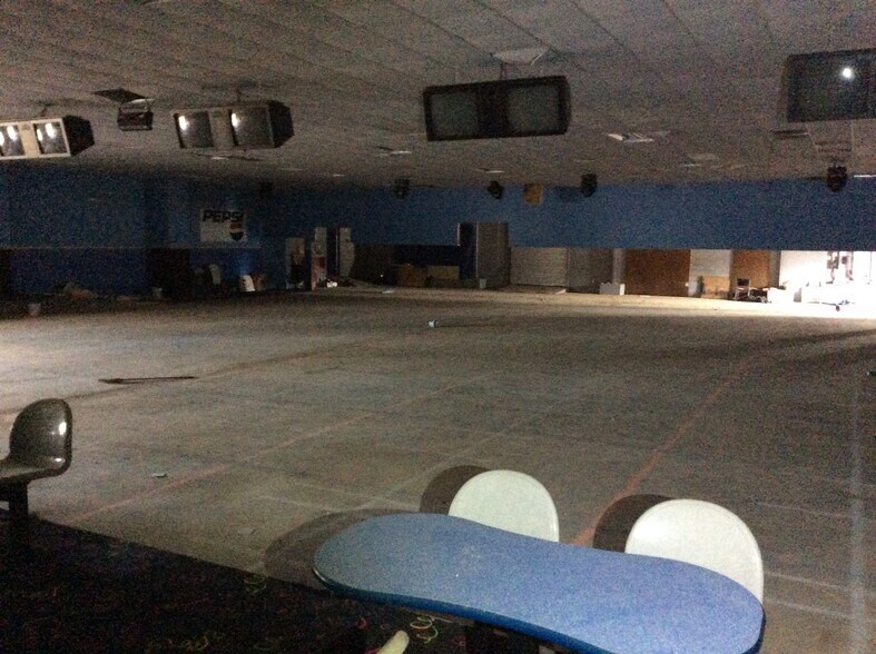 More Photos Of 2639 S Forest Ave, Luverne Amusement Park For Sale