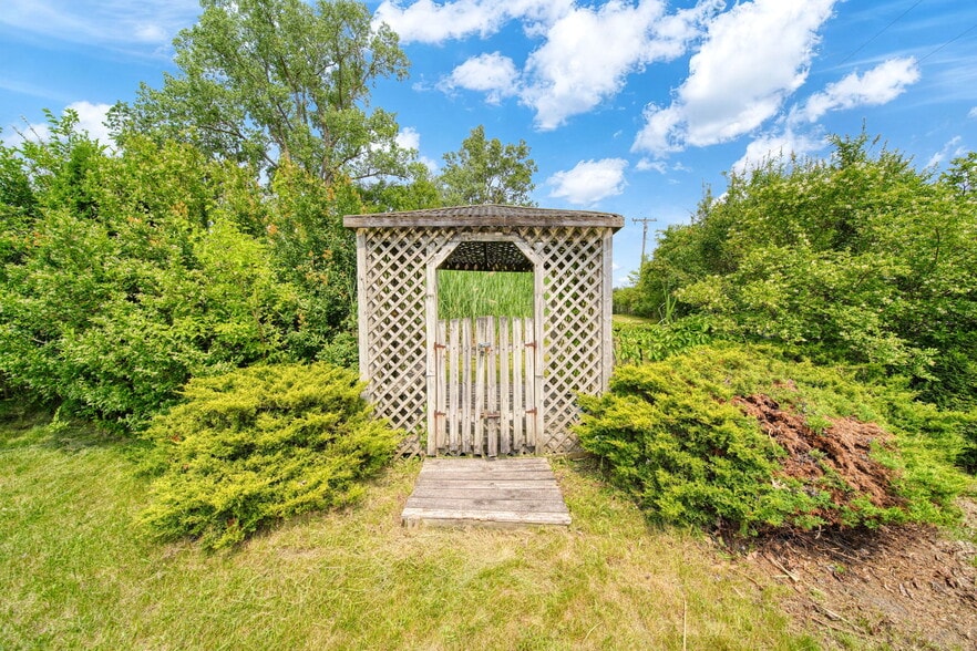 More Photos Of 5550 Carleton Rd, Palmyra Light Manufacturing For Sale