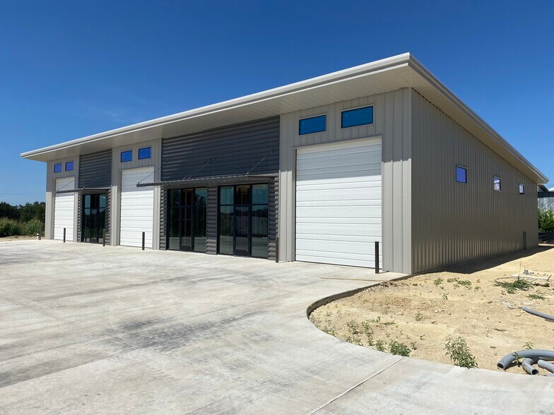 More Photos Of 775 County Road 270, Leander Unknown For Lease