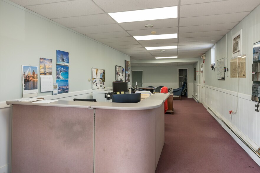 More Photos Of 286 Teaticket Hwy, Teaticket Freestanding For Sale