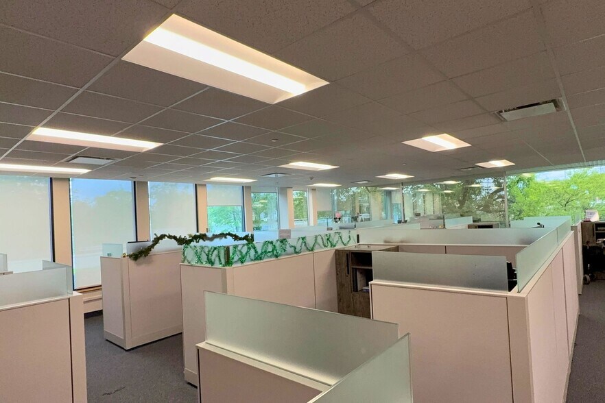 More Photos Of 1 Post Rd, Fairfield Office For Lease
