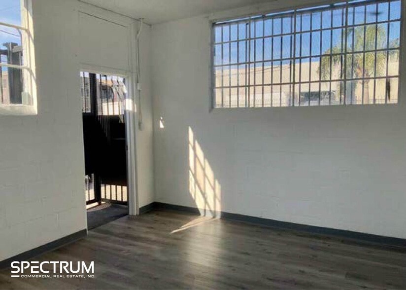 More Photos Of 758 Arroyo St, San Fernando Warehouse For Sale