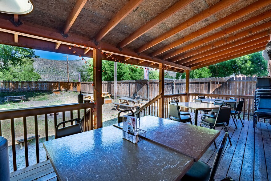 More Photos Of 1454 Old Hwy 97, Malott Restaurant For Sale