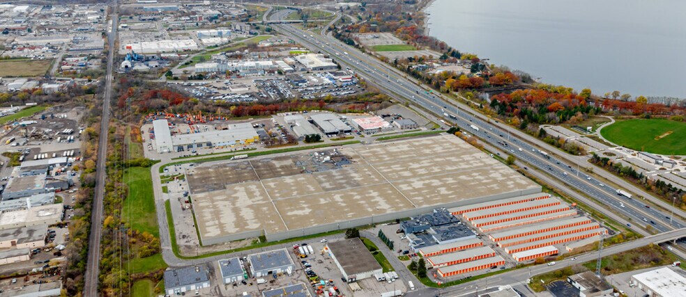 More Photos Of 8 Burford Rd, Hamilton Distribution For Lease