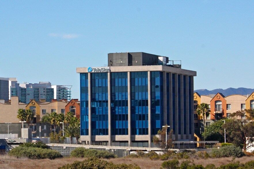 More Photos Of 13274 Fiji Way, Marina Del Rey Office Residential For Lease
