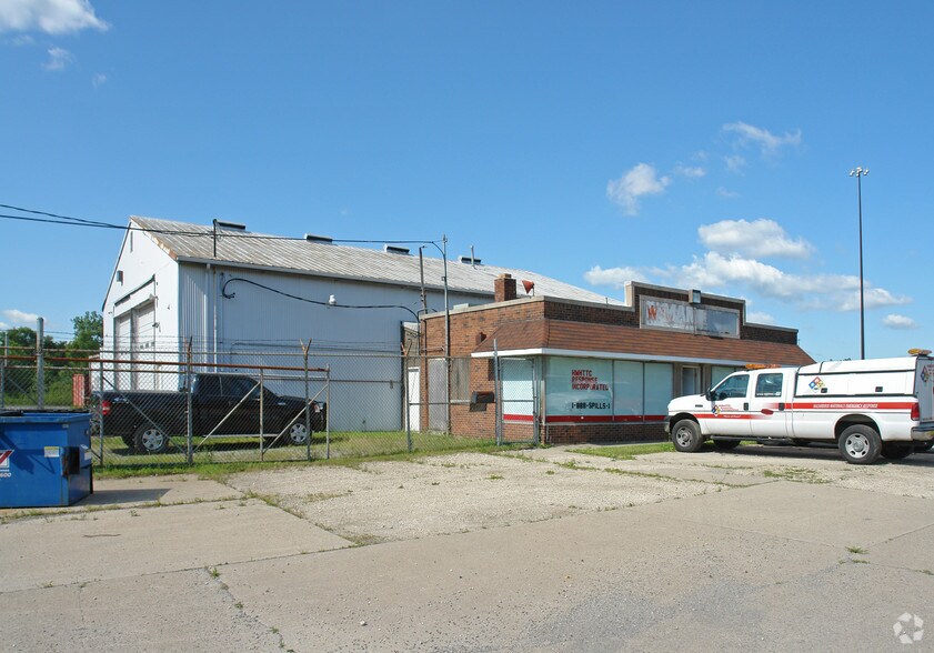 Primary Photo Of 2901 E Dunes Hwy, Gary Truck Terminal For Lease