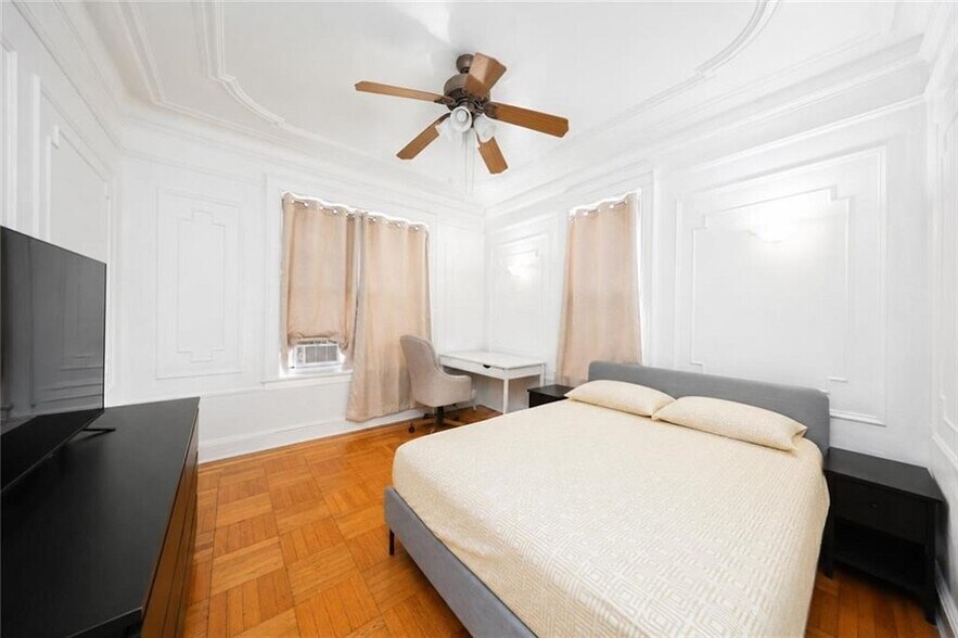 More Photos Of 1871 W 13th St, Brooklyn Apartments For Sale