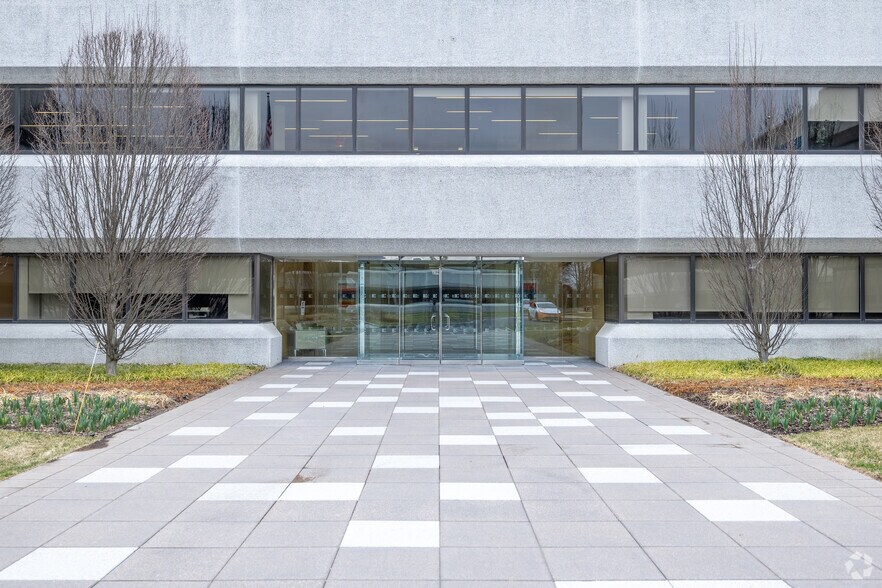 More Photos Of 5 International Dr, Rye Brook Unknown For Lease