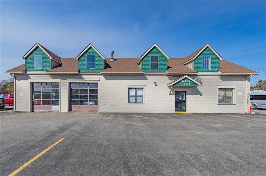 More Photos Of 4577 S Lake Rd, Brockport Auto Dealership For Sale