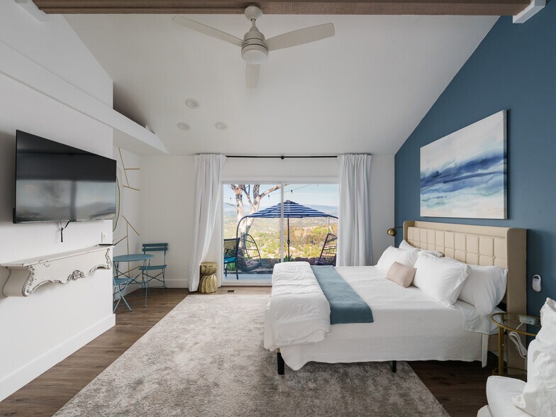 More Photos Of 9505 Meadow Mesa Dr, Escondido Specialty For Sale