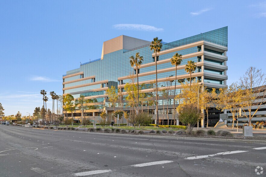 Primary Photo Of 1850 Gateway Blvd, Concord Office For Lease