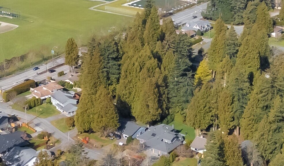 More Photos Of 9th Ave & 56th St, Delta Land For Sale