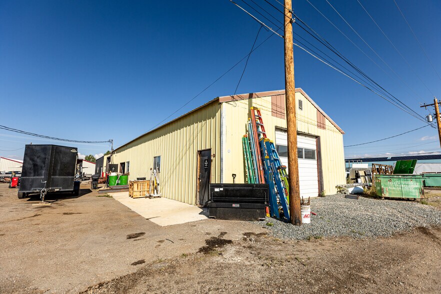 More Photos Of 612 S 9th St, Gunnison Industrial For Sale