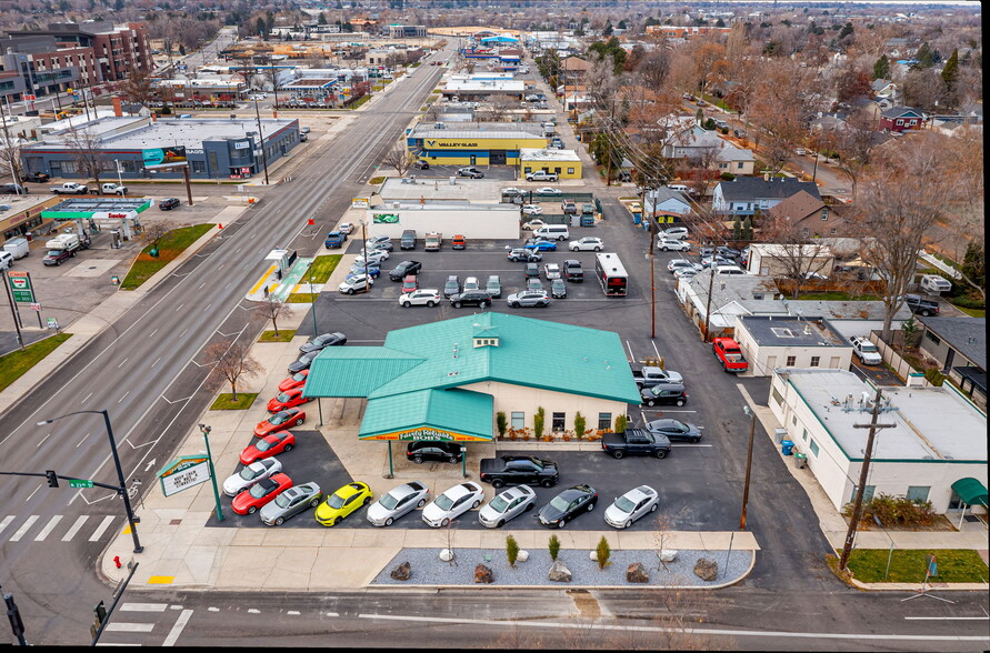 More Photos Of 2304 W Main St, Boise Auto Dealership For Sale