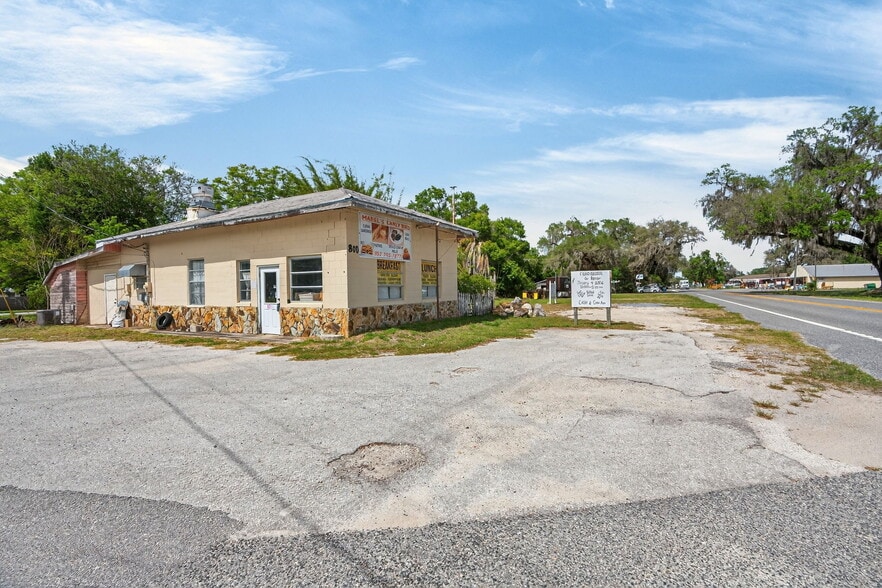 More Photos Of 800 S US 301, Sumterville Restaurant For Sale
