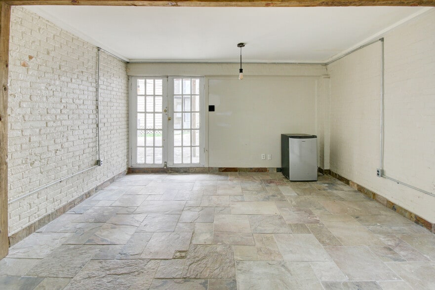 More Photos Of 239 Westheimer Rd, Houston Office Residential For Sale