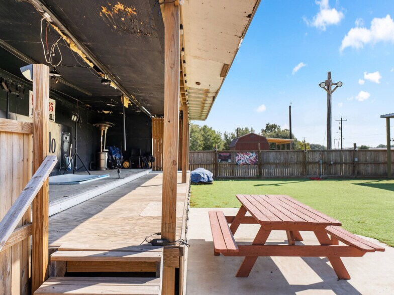More Photos Of 1520 Henderson Avenue, Palacios Theater Concert Hall For Sale