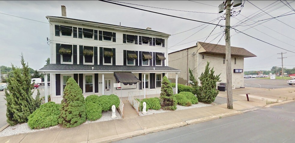 More Photos Of 508-510 Main St, Stanton Office For Sale